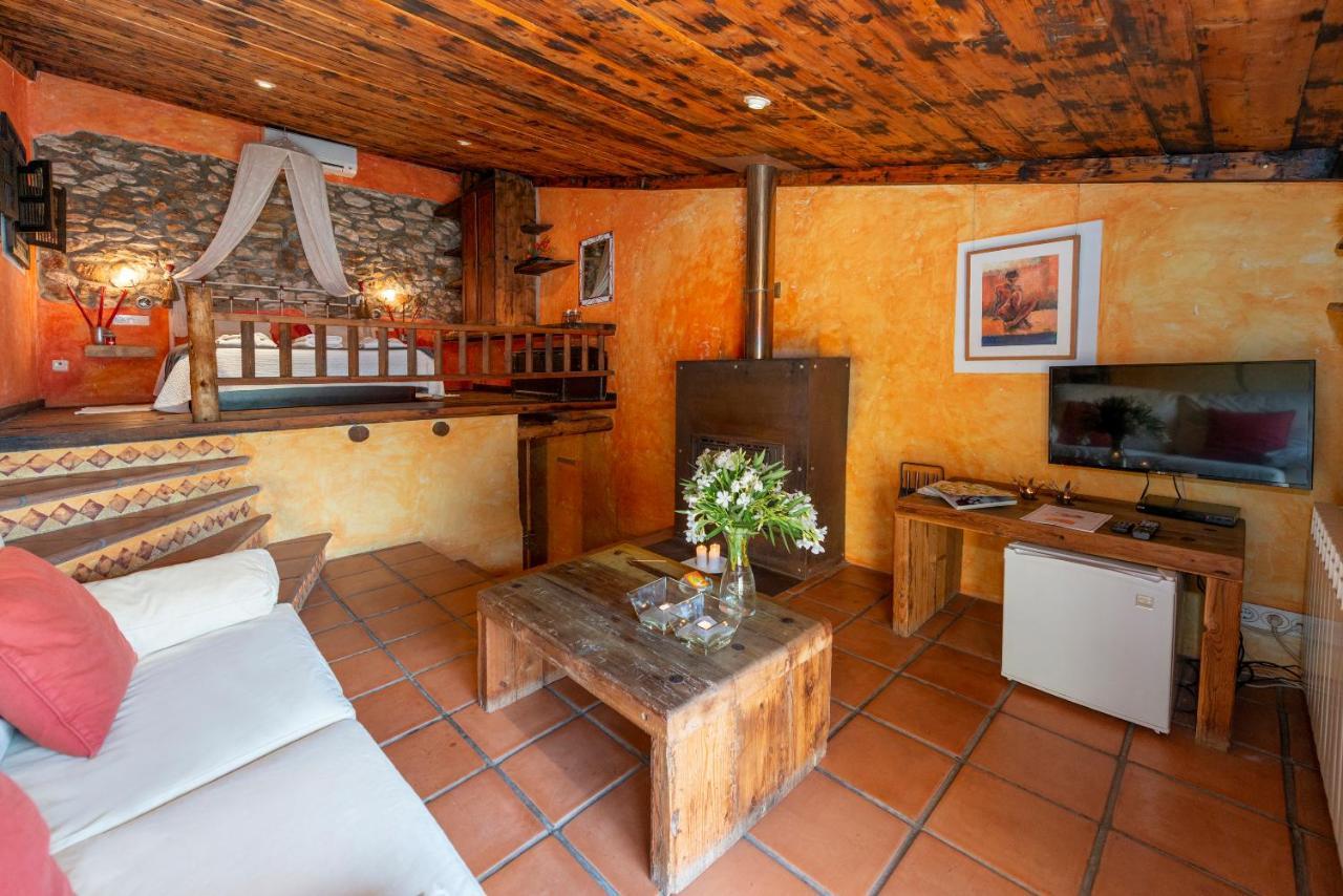 Les Vinyes Alojamiento Rural Boutique & Spa Vilardida Ngoại thất bức ảnh