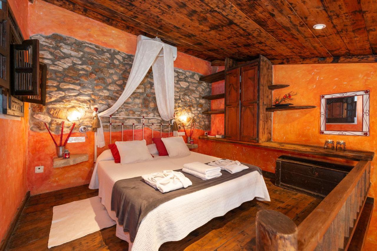 Les Vinyes Alojamiento Rural Boutique & Spa Vilardida Ngoại thất bức ảnh