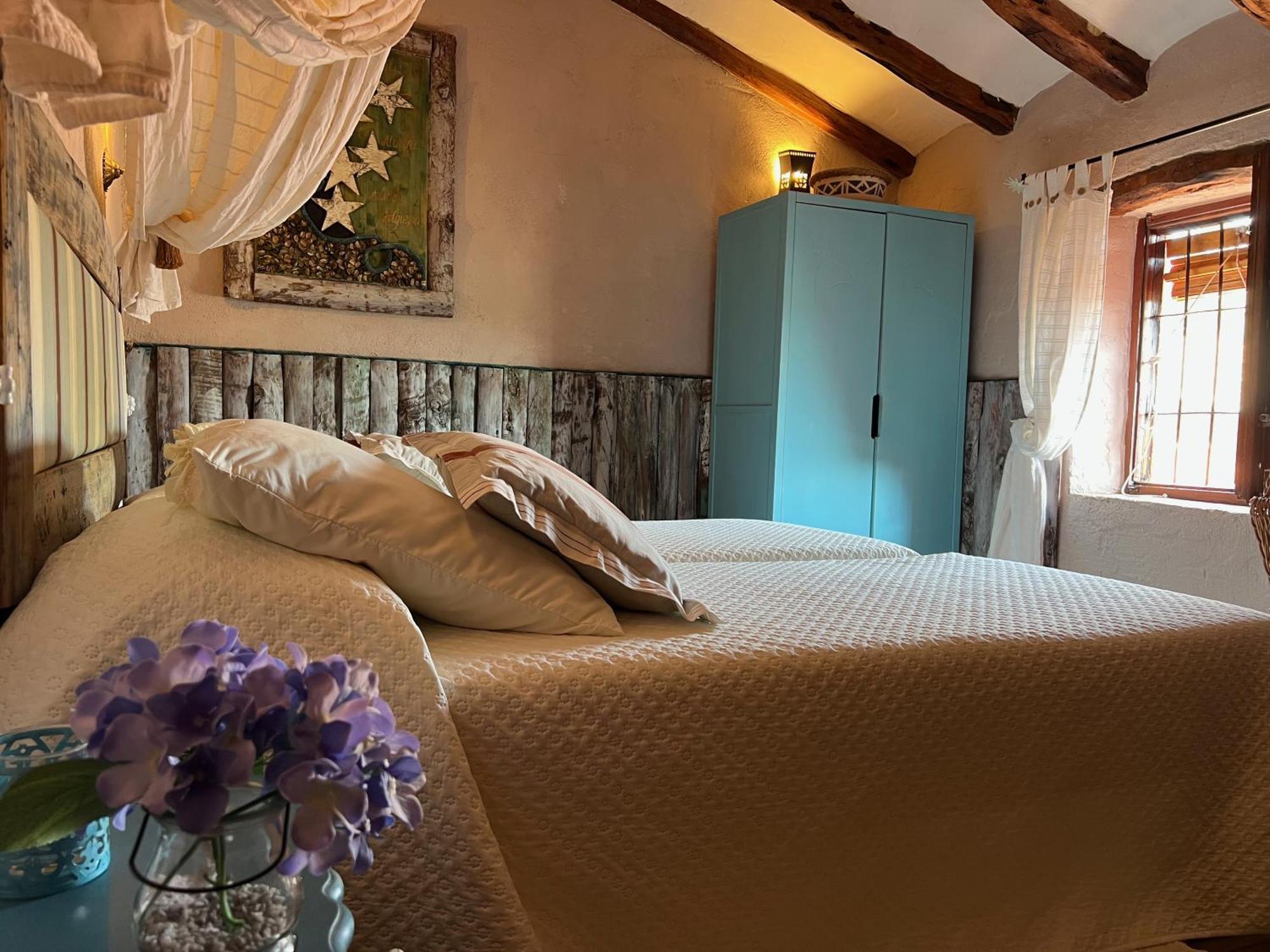 Les Vinyes Alojamiento Rural Boutique & Spa Vilardida Ngoại thất bức ảnh